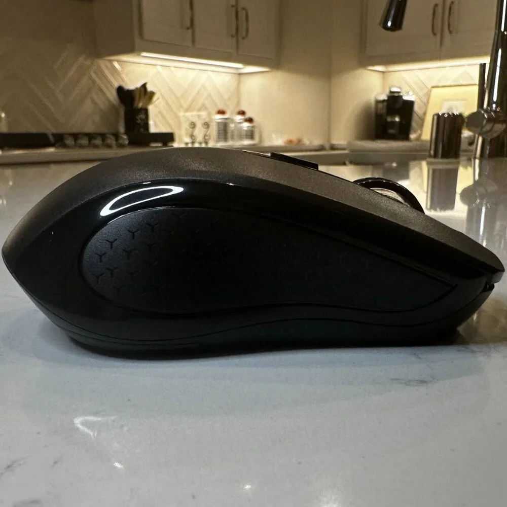 Black 2.4G Ergonomic Wireless Mouse - Anti Slip Roller w USB Receiver, 6 Buttons